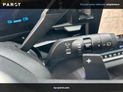 Photo 25 Renault Austral 1.2 E-Tech full hybrid 200ch Techno esprit Alpine - 24
