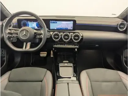 Photo 11 Mercedes CLA 250 e Hybrid EQ AMG Line