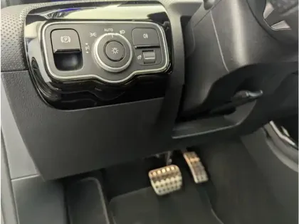 Photo 15 Mercedes CLA 250 e Hybrid EQ AMG Line