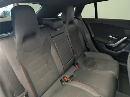 Photo 10 Mercedes CLA 250 e Hybrid EQ AMG Line