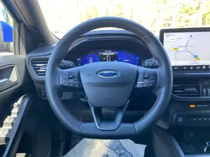 Photo 6 Ford Focus 1.0 Flexifuel mHEV 125ch ST-Line X