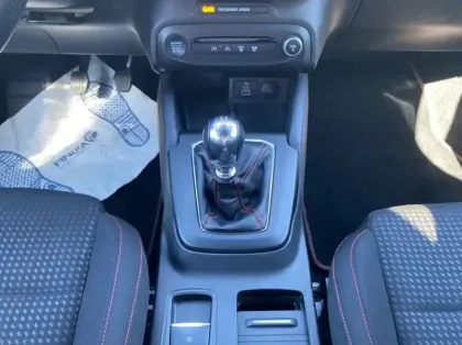 Photo 7 Ford Focus 1.0 Flexifuel mHEV 125ch ST-Line X