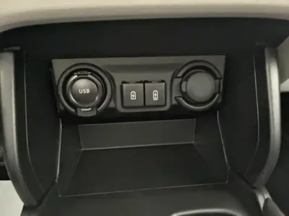 Photo 21 Suzuki Swift Gén. V Ph1 Pack 5