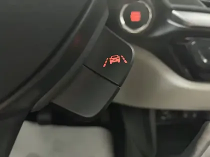 Photo 29 Suzuki Swift Gén. V Ph1 Pack 5