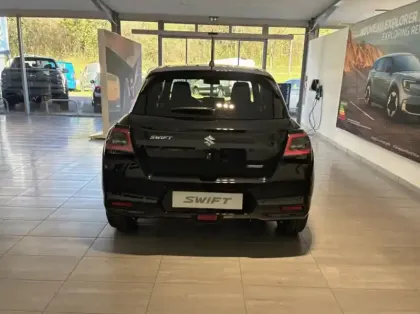 Photo 24 Suzuki Swift Gén. V Ph1 Pack 5