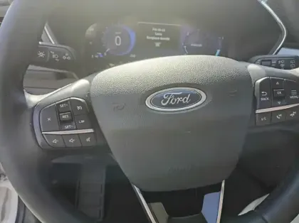 Photo 20 Ford Kuga 1.5 EcoBlue 120ch Titanium Powershift