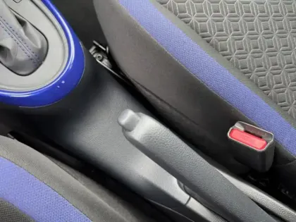 Photo 19 Toyota Aygo Gén. I Ph1 Design 5