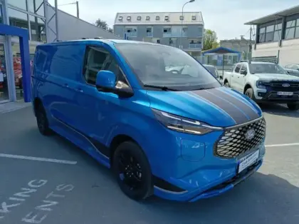 Photo 11 Ford Custom Fg 320 L1H1 Electrique 160 kW 218ch Batterie 71 kWh Sport