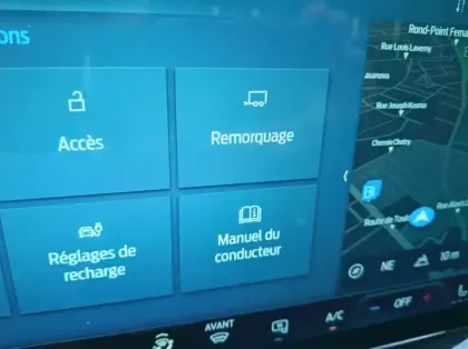 Photo 19 Ford Custom Fg 320 L1H1 Electrique 160 kW 218ch Batterie 71 kWh Sport