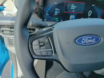 Photo 20 Ford Custom Fg 320 L1H1 Electrique 160 kW 218ch Batterie 71 kWh Sport