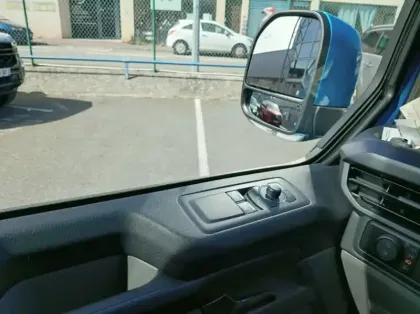 Photo 5 Ford Custom Fg 320 L1H1 Electrique 160 kW 218ch Batterie 71 kWh Sport