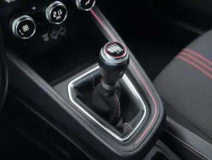 Photo 5 Renault Clio Gén. V (BJA) Ph1 RS Line 5