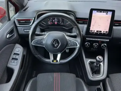 Photo 23 Renault Clio Gén. V (BJA) Ph1 RS Line 5