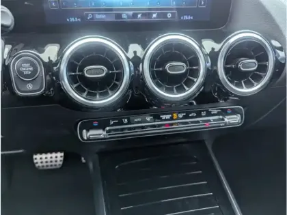 Photo 22 Mercedes GLA Gén. II (H247) Ph1 AMG Line 5