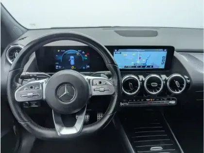 Photo 15 Mercedes GLA Gén. II (H247) Ph1 AMG Line 5