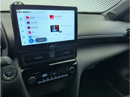 Photo 22 Toyota Yaris Gén. I Ph1 NG Design 5