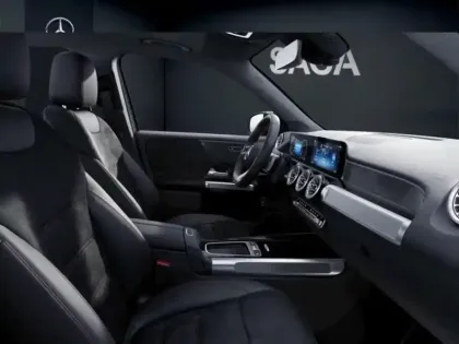 Photo 37 Mercedes GLB Gén. I (X247) Ph2 AMG Line 5