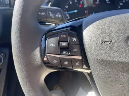 Photo 16 Ford Fiesta Gén. V Ph1 Evo Cool & Connect 3