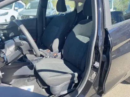 Photo 8 Ford Fiesta Gén. V Ph1 Evo Cool & Connect 3