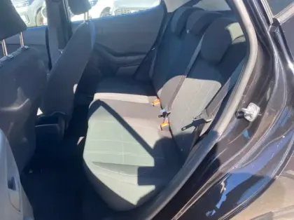 Photo 9 Ford Fiesta Gén. V Ph1 Evo Cool & Connect 3