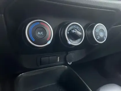 Photo 20 Toyota Aygo Gén. I Ph1 Design 5