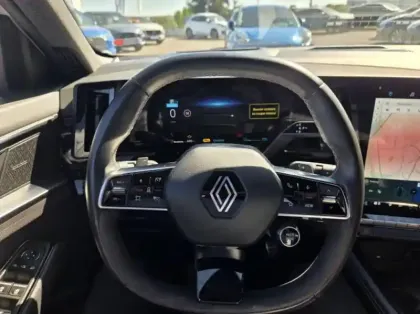 Photo 8 Renault Austral Gén. I (HHN) Ph1 Iconic esprit Alpine 5