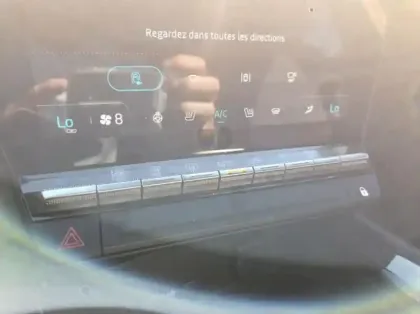 Photo 10 Renault Austral Gén. I (HHN) Ph1 Iconic esprit Alpine 5