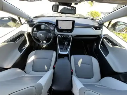 Photo 7 Toyota Rav4 Gén. V Ph1 Lounge 5