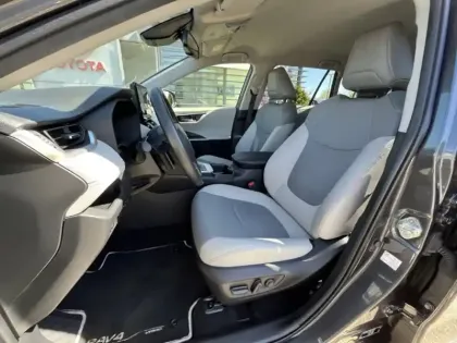 Photo 11 Toyota Rav4 Gén. V Ph1 Lounge 5