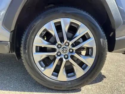 Photo 10 Toyota Rav4 Gén. V Ph1 Lounge 5