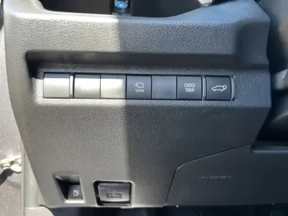 Photo 15 Toyota Rav4 Gén. V Ph1 Lounge 5