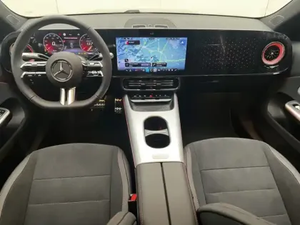 Photo 10 Mercedes CLA Gén. II (C118) Ph2 AMG Line 4