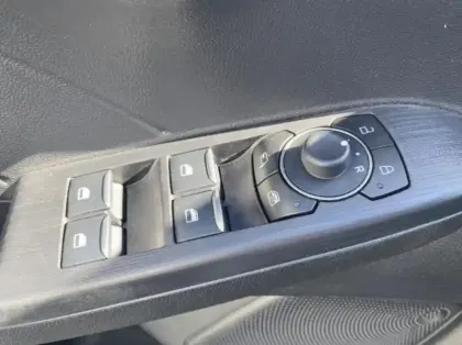 Photo 26 Ford Kuga Gén. III Ph2 Titanium Business 5