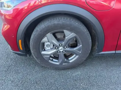 Photo 13 Ford Mustang Gén. I Ph1 NG Mach-E 5