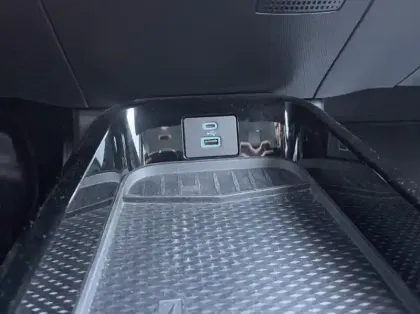 Photo 21 Ford Mustang Gén. I Ph1 NG Mach-E 5