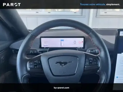 Photo 26 Ford Mustang 351ch Extended Range 99kWh AWD 9cv