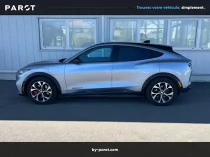 Photo 18 Ford Mustang 351ch Extended Range 99kWh AWD 9cv