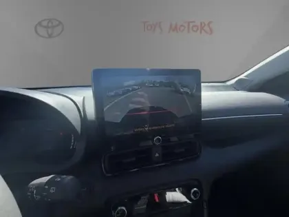 Photo 15 Toyota Yaris Hybride 116h Design VD