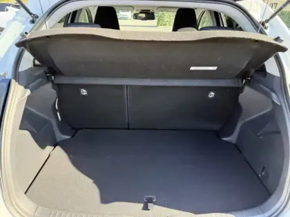 Photo 10 Toyota Yaris Hybride 116h Design