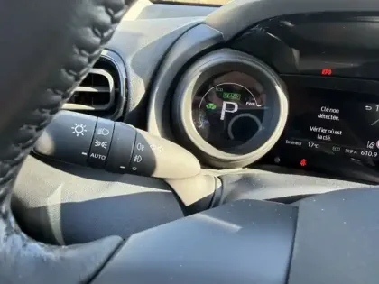 Photo 20 Toyota Yaris Hybride 116h Design