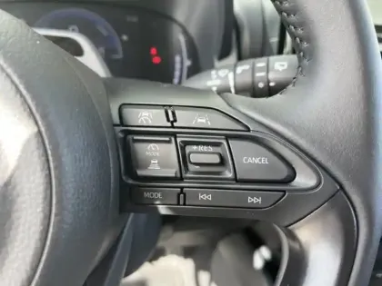 Photo 20 Toyota Yaris Hybride 116h Design MY2