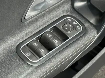 Photo 23 Mercedes Classe A 180 d Progressive Line /177