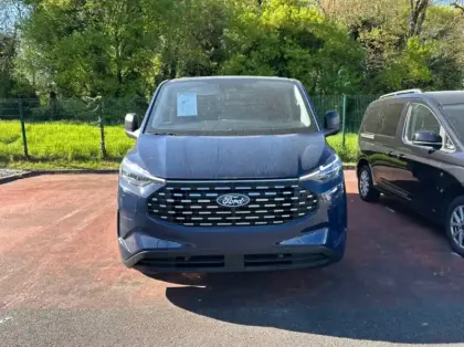 Photo 18 Ford Custom Gén. II Ph1 Trend 1