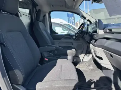 Photo 26 Ford Custom Gén. II Ph1 Trend 1