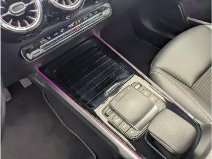 Photo 23 Mercedes GLB Gén. I (X247) Ph1 Progressive Line 5