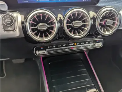 Photo 22 Mercedes GLB Gén. I (X247) Ph1 Progressive Line 5