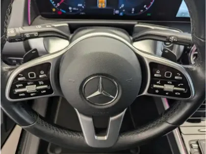 Photo 17 Mercedes GLB Gén. I (X247) Ph1 Progressive Line 5