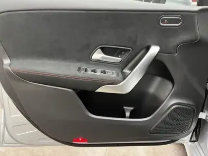 Photo 13 Mercedes Classe A Gén. IV (W177) Ph2 Star Edition 5