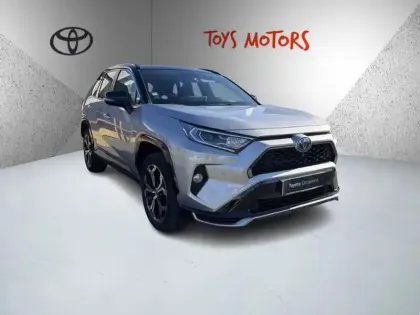 Photo 6 Toyota Rav4 Gén. V Ph1 Design Business 5