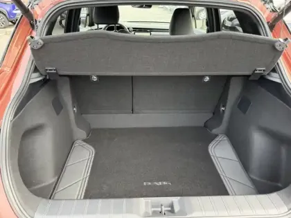 Photo 5 Lexus Lbx 1.5 136H 2WD Cool PKADVANCED